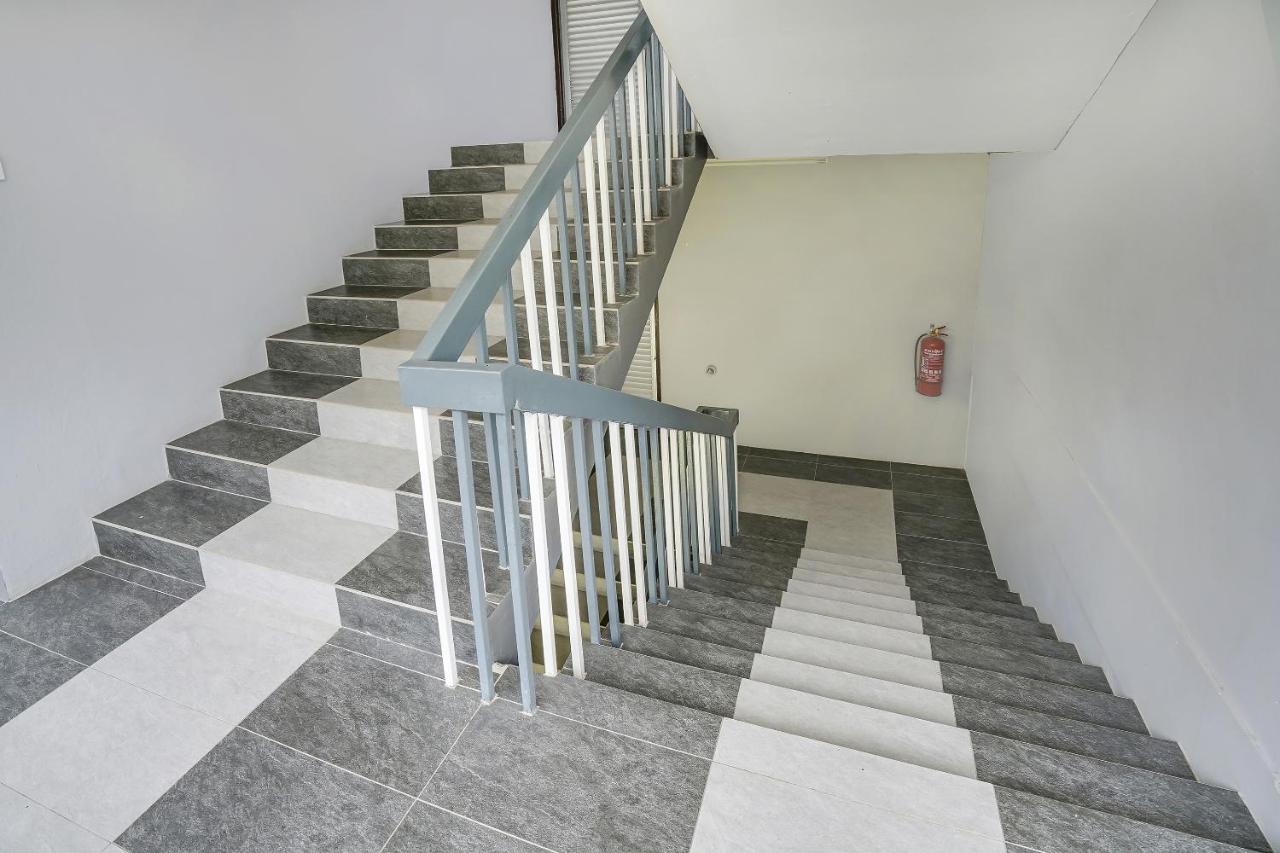Capital O 90490 Zaques Hotel سونغاي بيتاني المظهر الخارجي الصورة