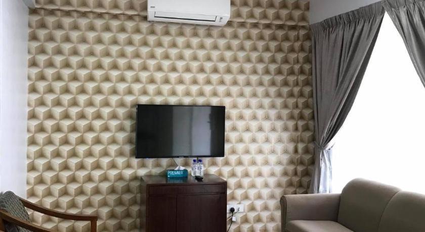 Capital O 90490 Zaques Hotel سونغاي بيتاني المظهر الخارجي الصورة